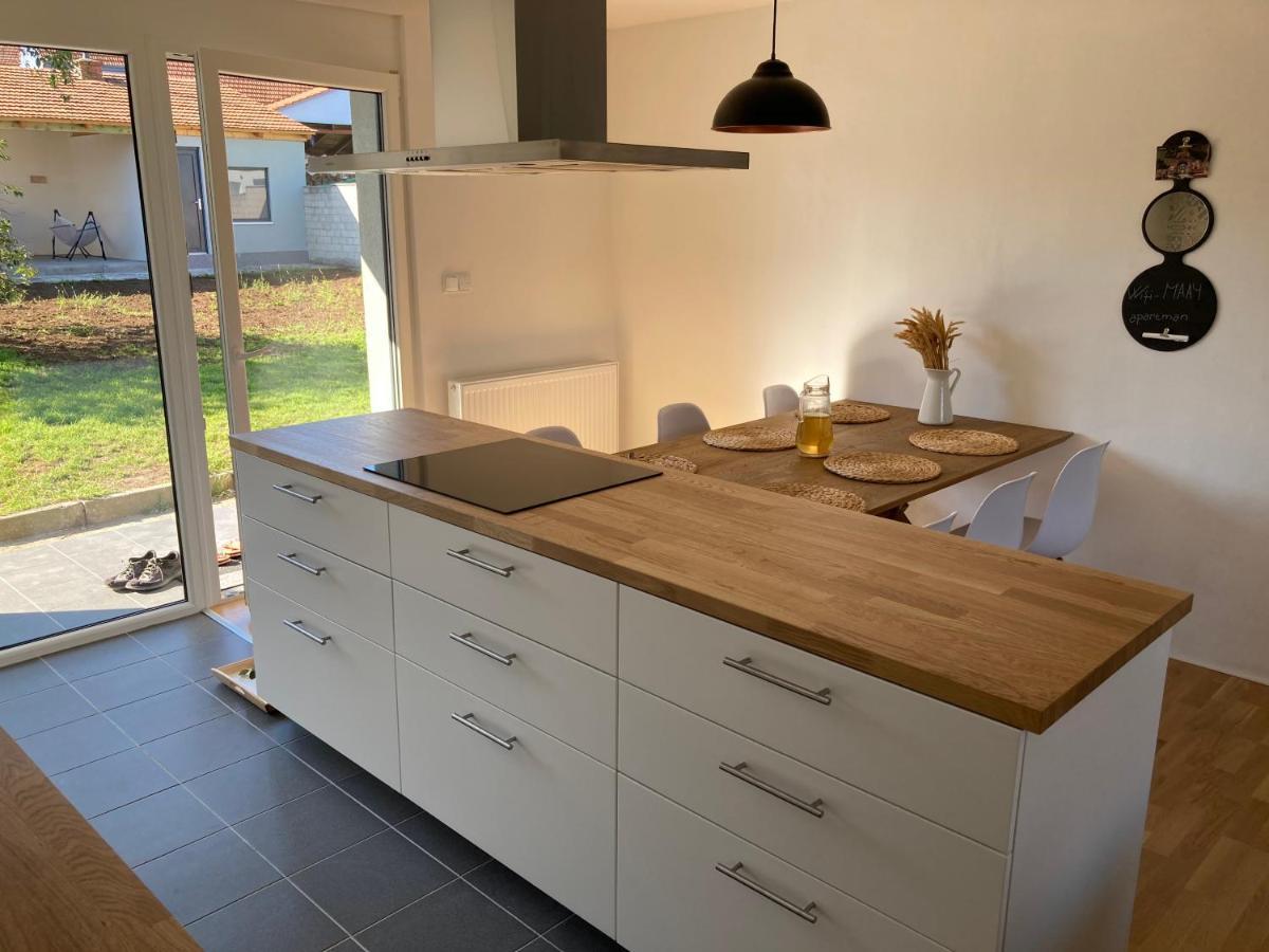 Apartman Maay Hlohovec Luaran gambar